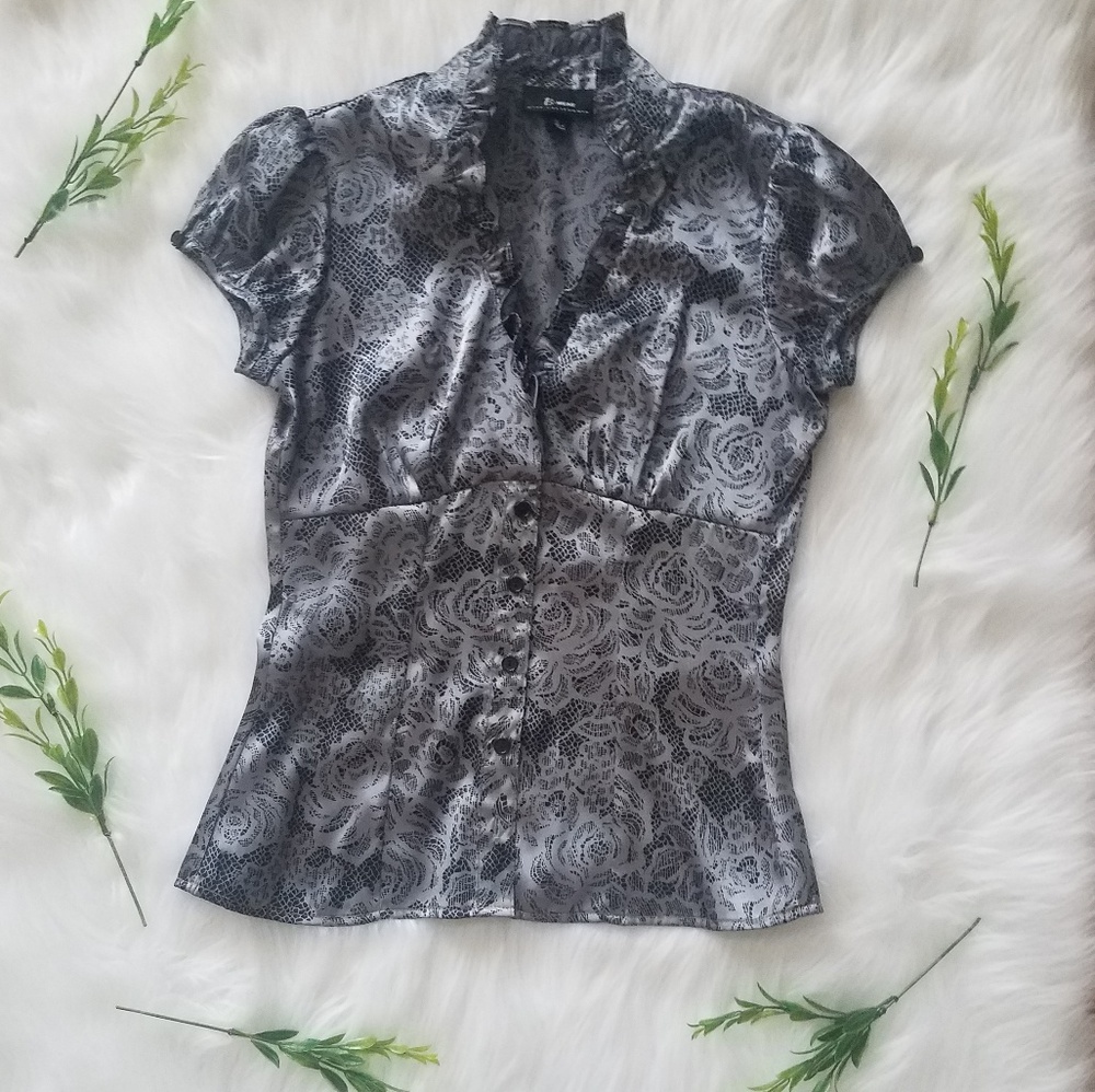 Black/grey blouse with belt, Byer California